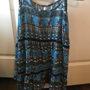 Flowy cold-shoulder top